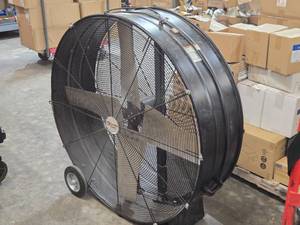 Comfort Zone� High Velocity Drum Fan CZMC42 42