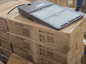 Lot of (4) V-Tac LED Shoe Box Light VT-SBN3-3M-240W-840