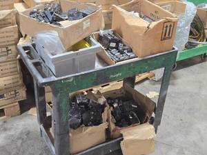 Lot of (art Contents) Circuit Breakers