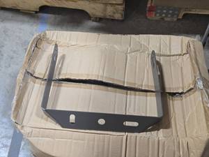 Lot of (10) U-shape Wall Bracket SKU 81503 VT-SBN3-YM1 100-200W