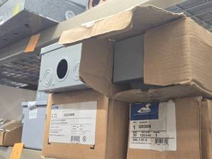 Lot of (6) Electrical Boxes - 30 Amp 12240V 1-PH, General Duty Safety Switch 100 Amp 240V 3-wire (assorted)