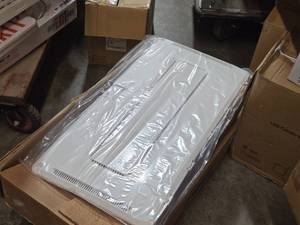 Lot of (1 Box) LeGrand Plastic 30 Hinged Cover with Trim EWP3605-NA 5-count ( 5 total items )