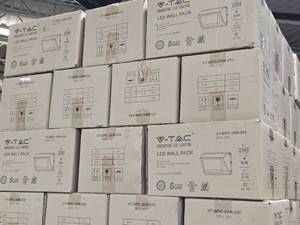 Lot of (12) V-Tac LED Wall Pack VT-WPC-30W-850 5000K CRI70