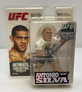 UFC Ultimate Collector Series 13 Limited Edition 08421500 (ANTONIO Big Foot SILVA) Action Figure (New Old Stock)