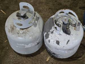 Propane Tanks with Valves