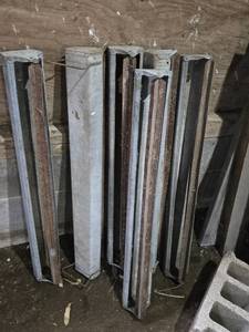Lot of 6 Chicken Feeders - Some without legs