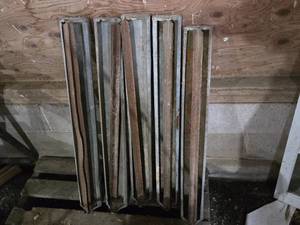 Lot of 5 Chicken Feeders - without legs