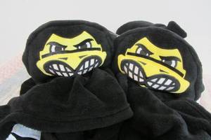 Pair of Comfy Critters Iowa Hawkeye Hooded Kids Blankets