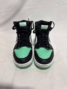 Nike Air Jordan 1 Sneakers