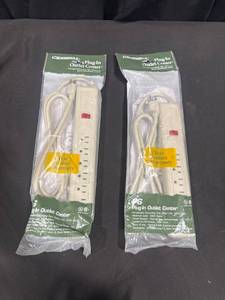Wiremold Plug-In Outlet Centers