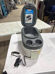 Vector Travel Cooler