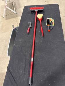 Red & Black Cleaning Brushes Lot