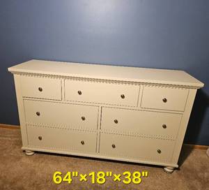 American Contemporary Seven Drawer Dresser from Aspen Home Furniture