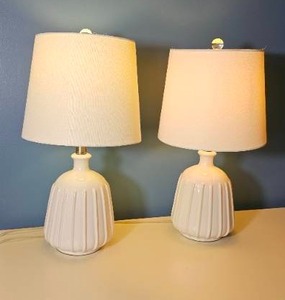 Stylish Modern Ribbed Table Lamps