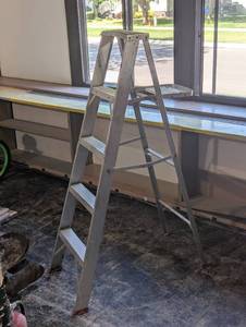Werner Saf-T Ladder - Model 365 - Aluminum