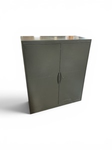 Metal storage cabinet