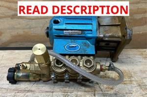 CAT Pressure Washer Pump Assembly, 4200 PSI, 3.5 GPM, Direct Drive, Gas #A157127 Msrp $749.99 (untested)