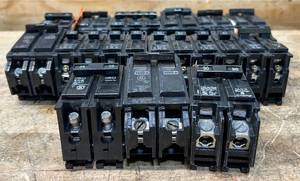 Circuit Breaker 2 Pole Various Amps lot of 15