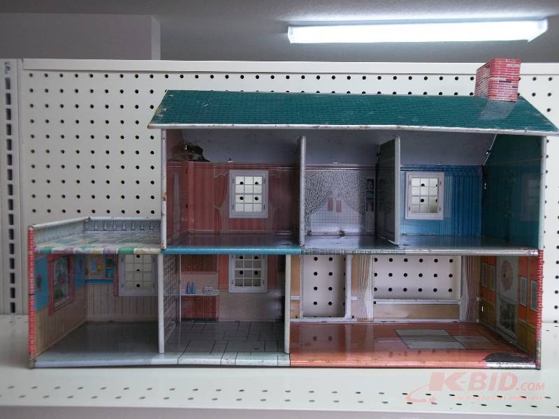 Metal Doll House