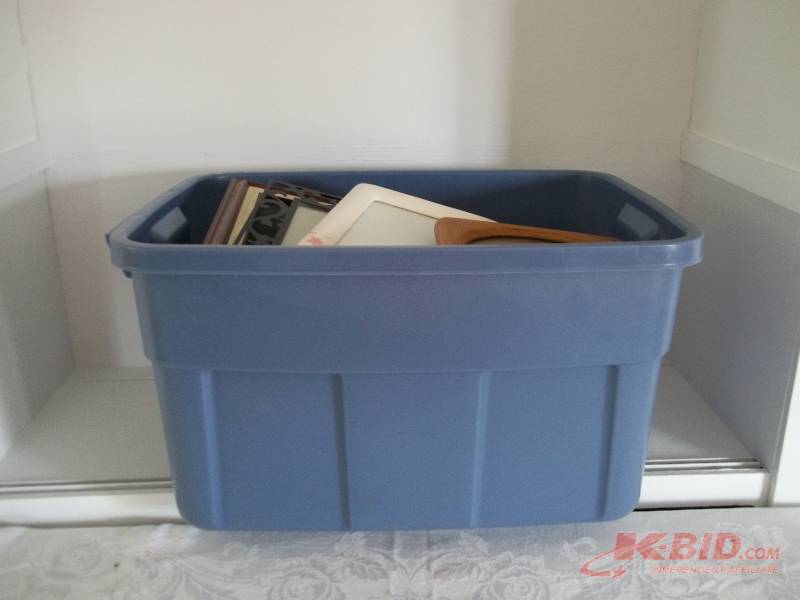 Tub filled with Picture Frames