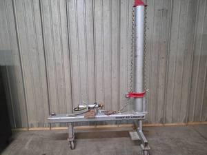 Chief E-Z Liner Rolling Puller Post