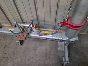 Chief E-Z Liner Rolling Puller Post