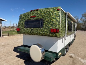 2008 HI-LO camper