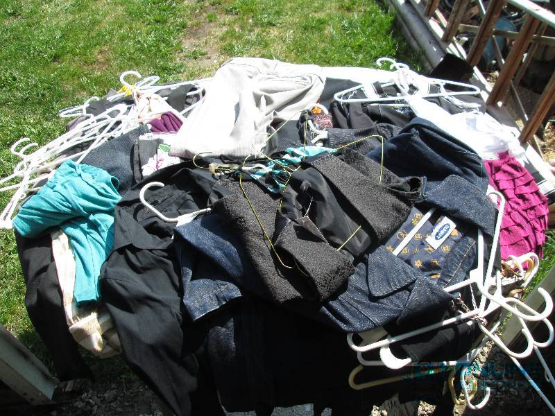 Lot of assorted Ladies clothing, ma...