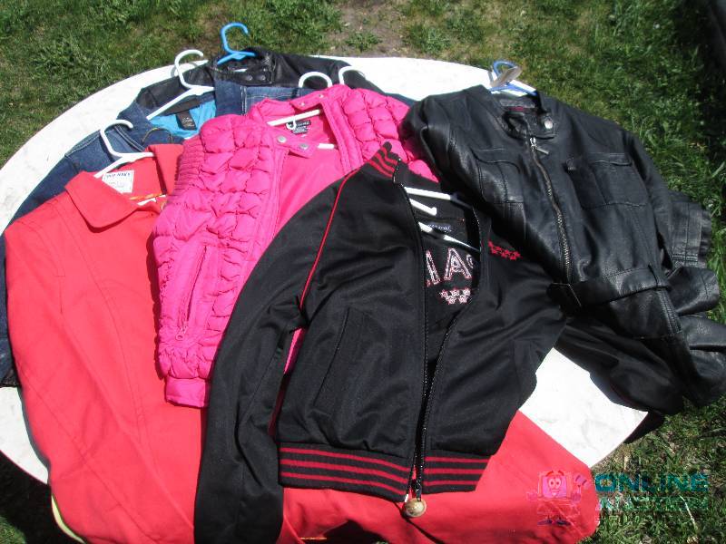 Lot of Girls and Ladies jackets fr...