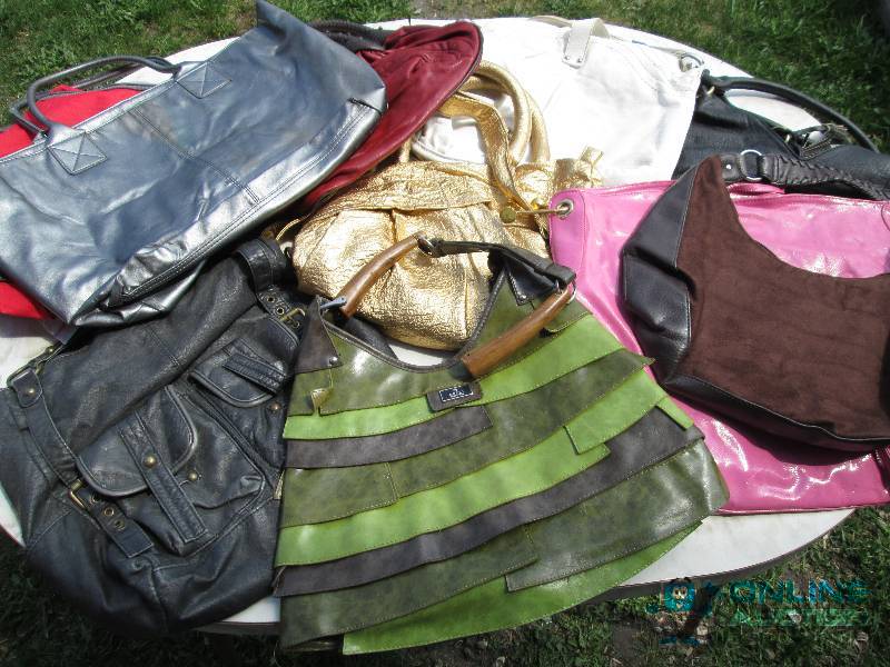 Lot of assorted purses and bags...