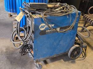 Miller� Millermatic 200 CV-DC Welder