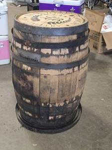 53-Gallon White Oak Whisky  Bourbon Barrel  Yellowstone logo