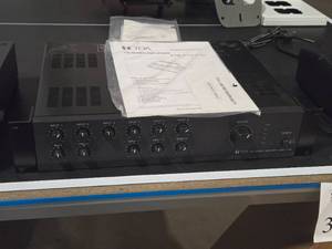 TOA 700 Series Model A-706 Amplifier