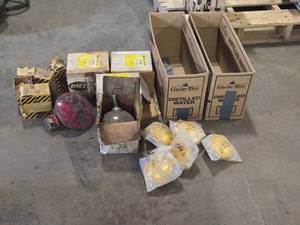 Lot of (10) Dietz NOS Safety Lights 9-51209 Yellow 4434