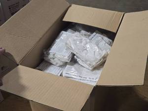 Lot of (1 Box (34 full)) Henes Cloth Masks