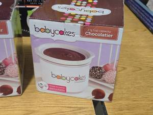 Baby Cakes Chocolatier (in original packaging)