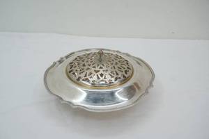 Vintage Wilton Armetale Silver-Plated Centerpiece Dish