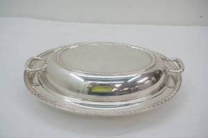 Vintage Silver-Plated Covered Vegetable Dish  Entree Server.