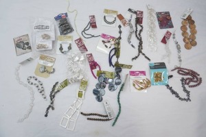 NEW Jewelry Making Beads