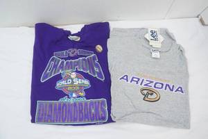 Vintage Arizona Diamondbacks T-Shirts. Size XL New. World Series 2001