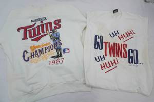Vintage Minnesota Twins World Series Sweatshirt.