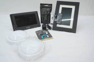 La Crosse Weather Station, Push Lights, 32GB Zip Drive, NEW Electronic Cleaning Kit
