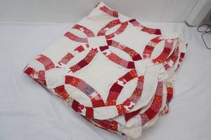 Vintage Double Wedding Ring Red and White Quilt