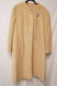 Vintage Womens Wool Coat. Forecaster of Boston. 100% Wool. Classic cameltan color. Size 20-12