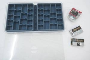 jewelry tray, hooks, picture frame kits