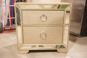 2-drawer night stand wmirror insert front trim. 17.5x30Wx20H