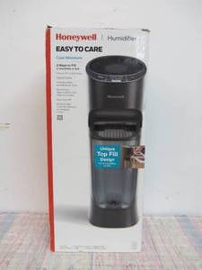 Honeywell Top Fill Cool Moisture Tower Humidifier with Digital Humidistat - Black, HEV620B