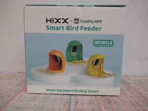 HIXX Smart Bird Feeder with Camera, Birdwatching Camera AI Identify Bird Solar