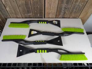 4 Emsco 23 Snowbrush with Comfort Grip