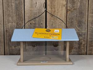 Birds Choice Bluebird Novelty Bird Feeders 8 Taupe Recycled Plastic